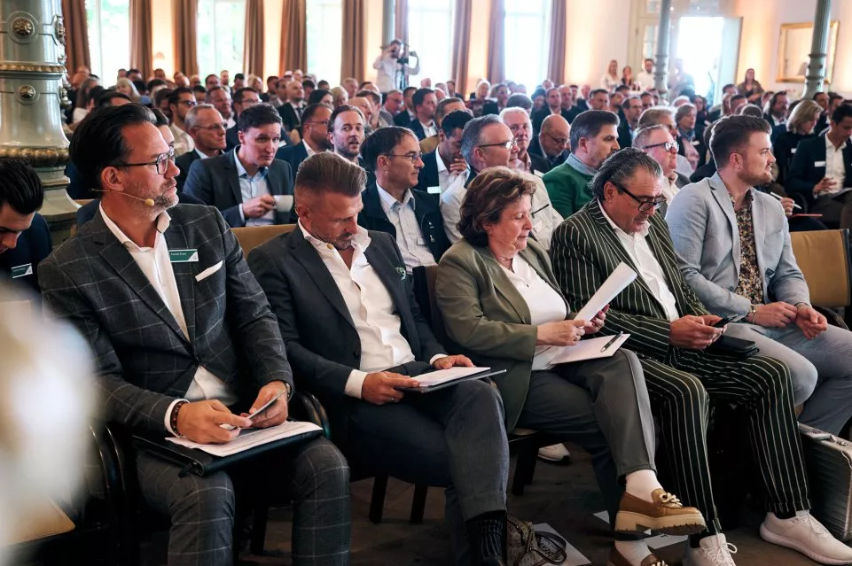 Carestone Sommerkonferenz 2024: Ein Meilenstein für die Immobilien- und Pflegebranche